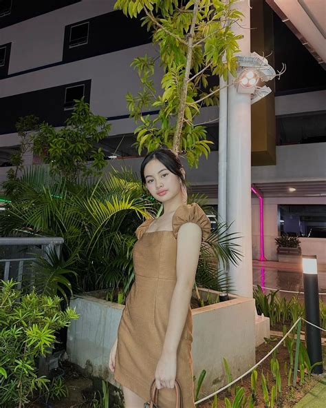 chesca mitz wallpaper|Chesca Mitz (517K followers) .